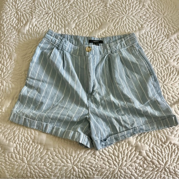 Chambray Forever 21 Summer Short - Picture 1 of 3
